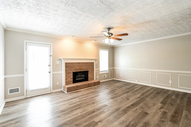 Photo - 756 Pennybrook Ln