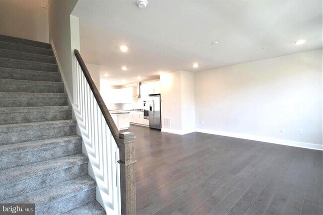 Photo - 4856 Stump Rd