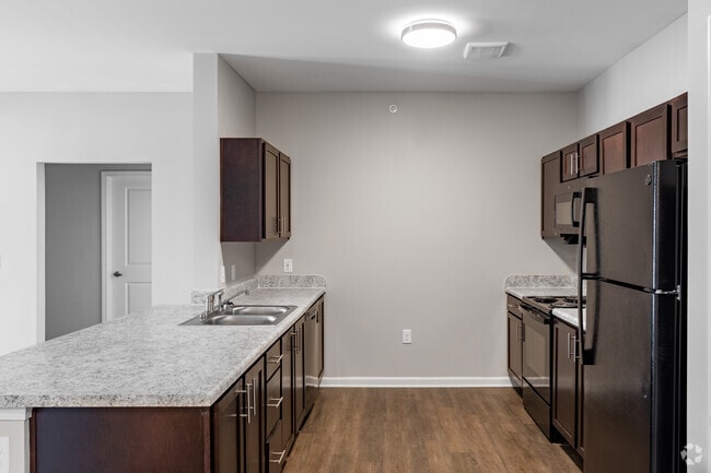 3BR, 2BA - 1150SF Kitchen