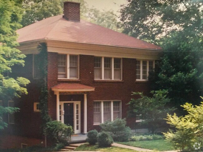 Building Photo - 1334 North Avenue NE Unit 3 Rental