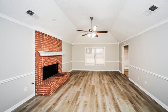 Photo - 7924 Tankard Dr