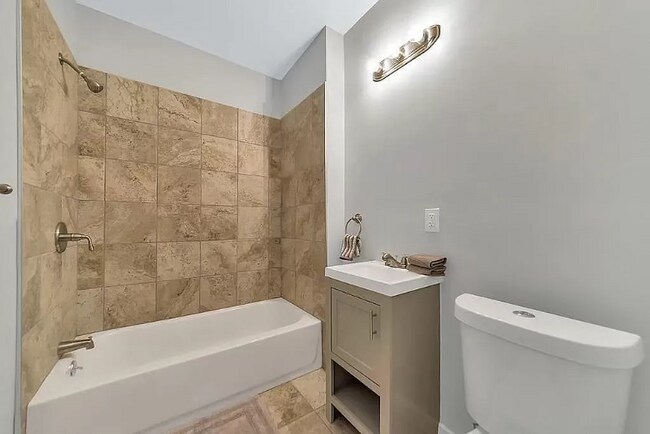 Photo - 47-49 Howes St Unit 49