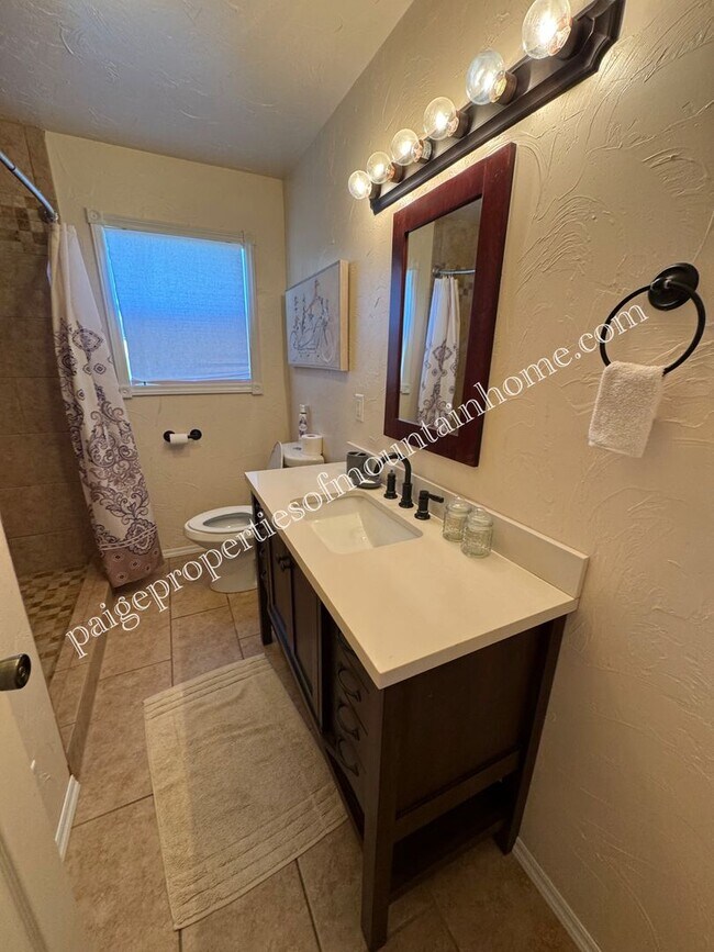 Photo - Charming 3-Bedroom Home