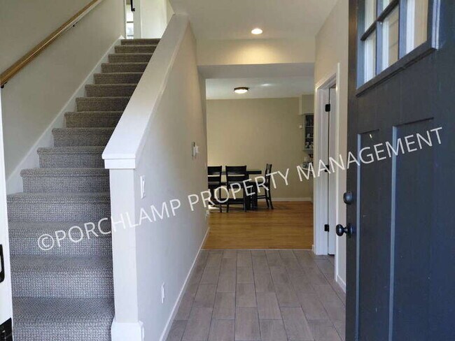Photo - 1034 Arlington Ave