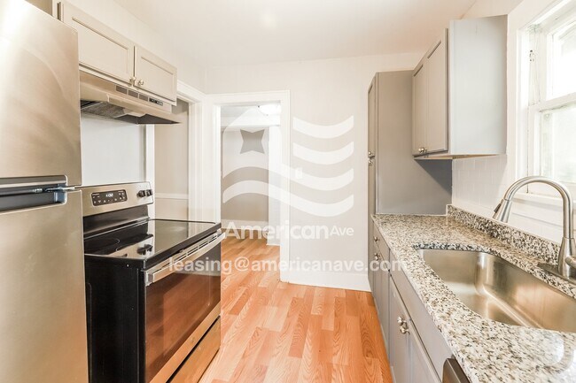 Photo - 5530 Garfield Ave