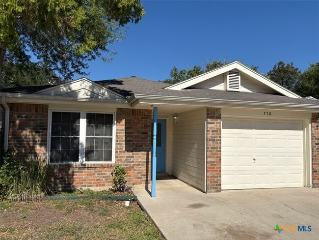 758 Briarbend Dr