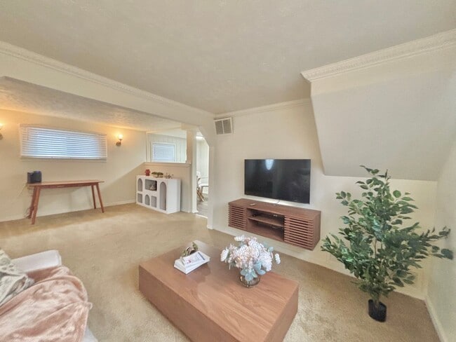 Photo - Furnished 2bd | Free internet 1 year!