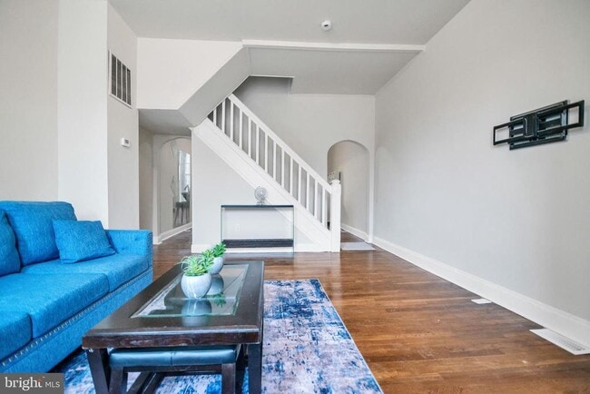 Photo - 2214 Wilkens Ave