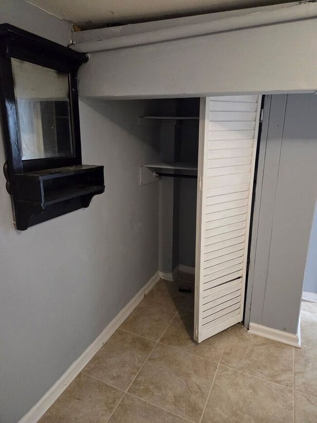 Photo - 33 Springdale Ave