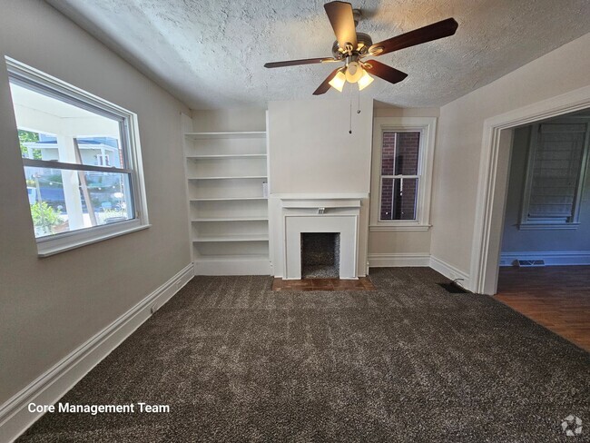 Building Photo - Amazing 4 bedroom 1 bath home in Avalon
