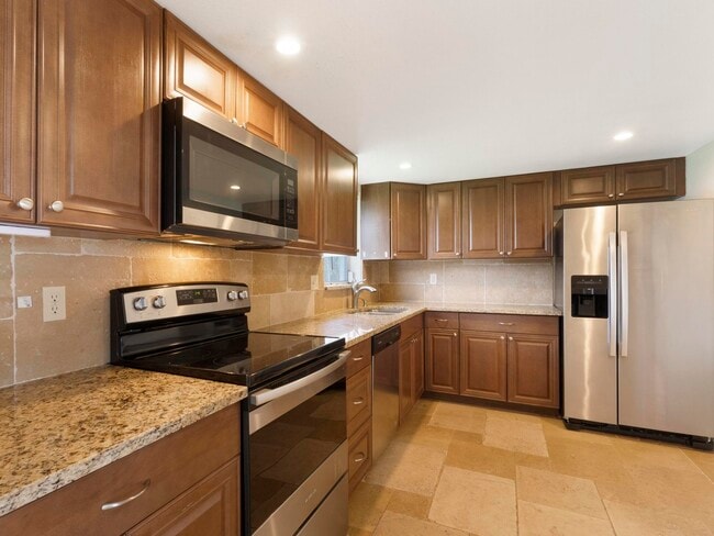 Photo - 127 Leisureville Blvd