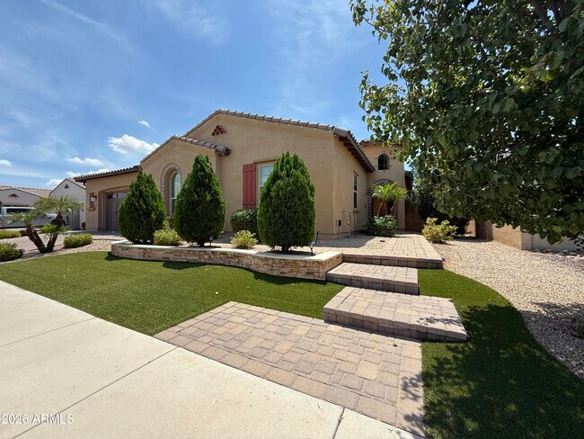 Photo - 2307 E Mahogany Pl