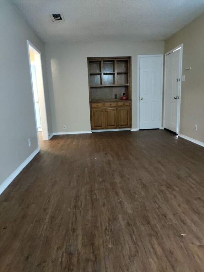 Photo - GV324 Unit 328