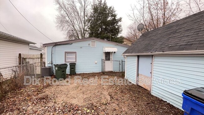 Photo - 1114 Hunt Ave