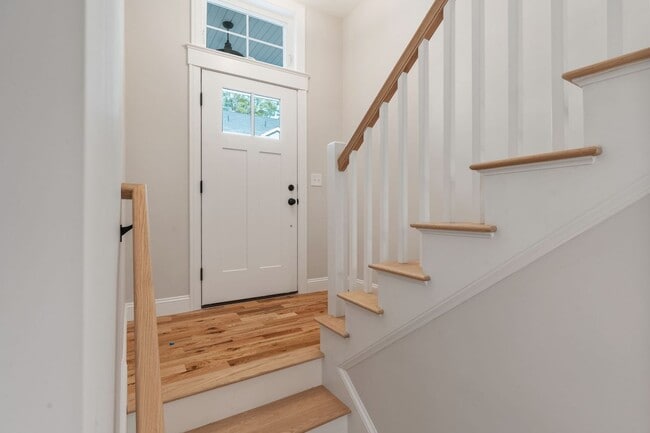 Photo - Yokens of Portsmouth