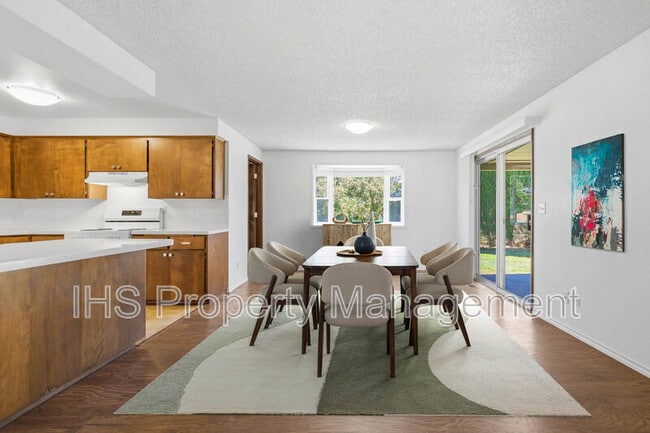 Photo - 1506 Cimarron Ave