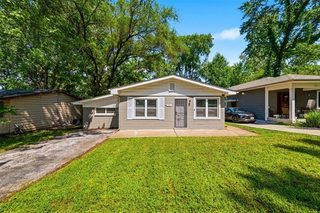 Building Photo - 191 Bascom Dr