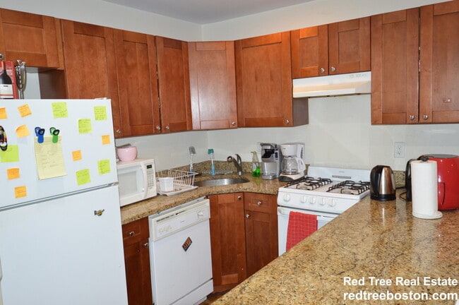 Photo - 62 Egmont St Unit 6