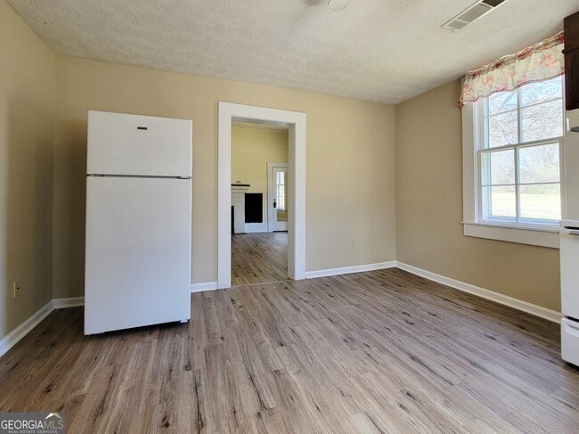 Photo - 334 Bill Rutledge Rd