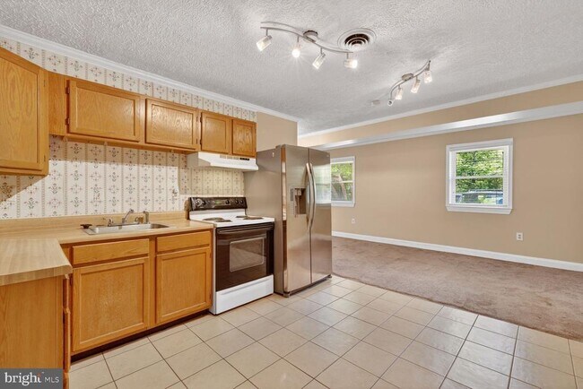 Photo - 6013 Neilwood Dr