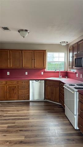 Photo - 7942 Chisum Rd