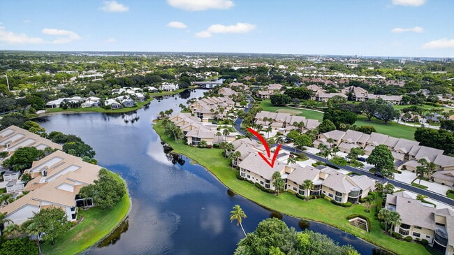 Building Photo - 16941 Waterbend Dr Unit 252 Rental