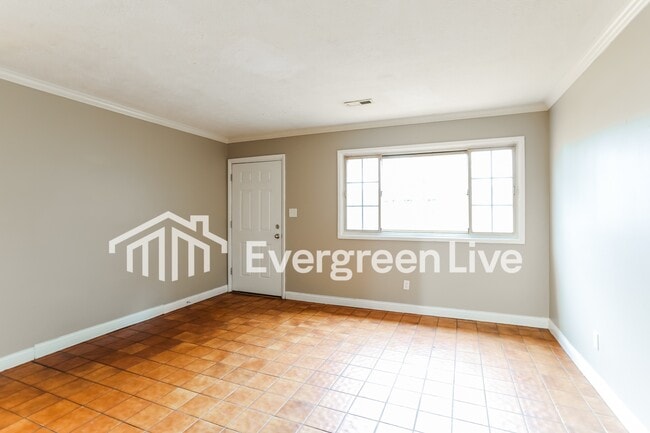 Photo - 5336 Mapleridge Dr