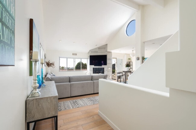 Photo - 301 Crocus Ct Unit SI ID1513733P