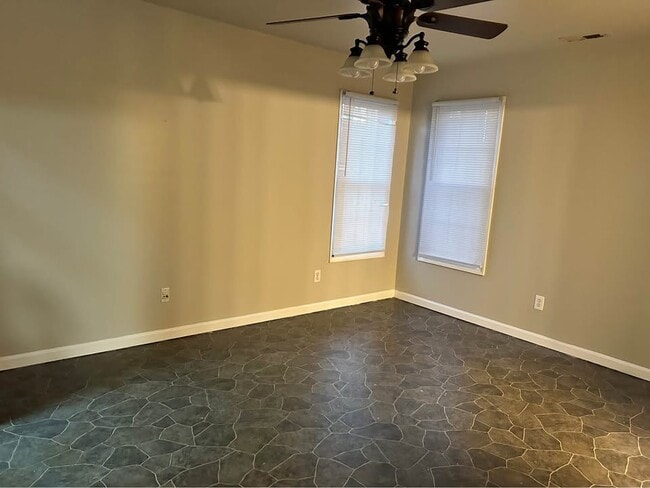 Photo - 4016 Mindspring Dr