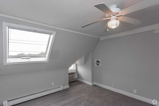 2BR,1BA - Bedroom 1