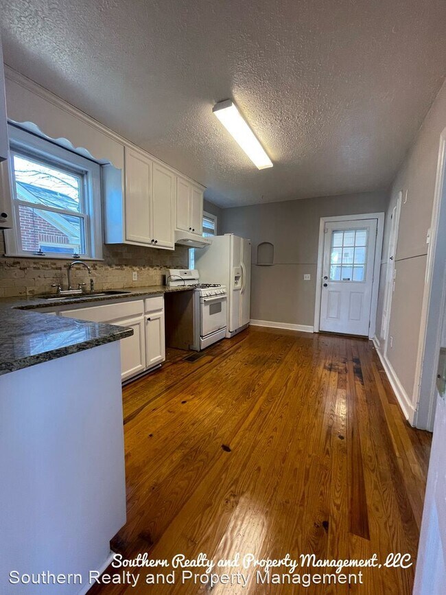 Photo - 3 br, 2 bath House - 2336 Yancey Avenue