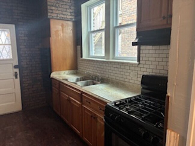 Photo - 10625 S Calumet Ave Unit 2