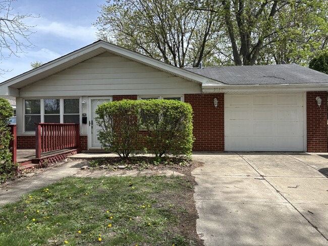 Photo - 3037 Florence Ave House