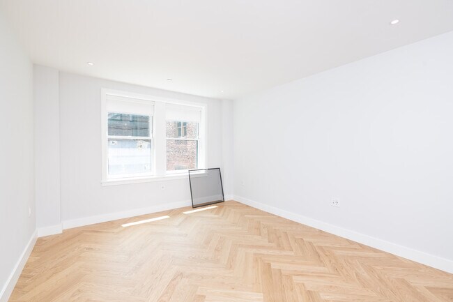 Photo - 12 Commonwealth Ave Unit 405