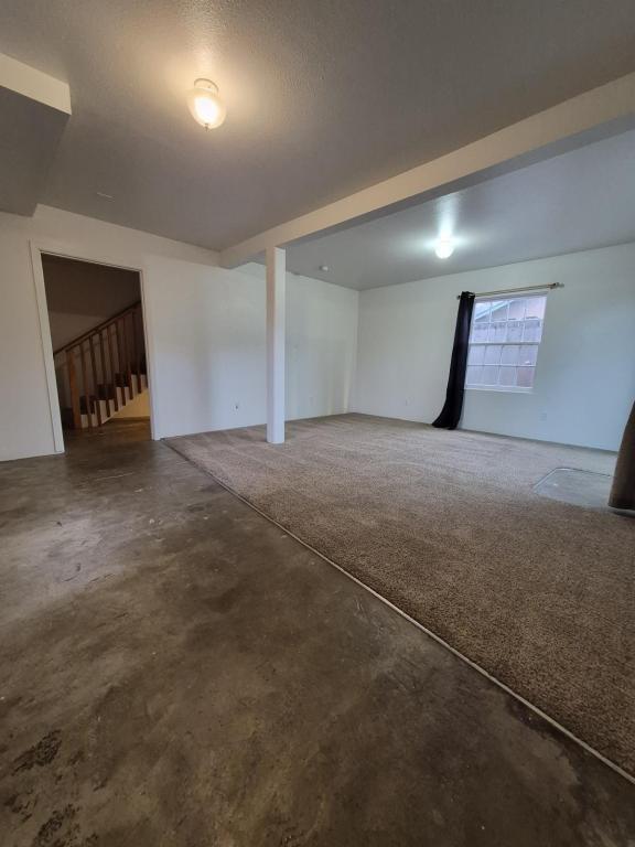 Photo - 296 Reddy St
