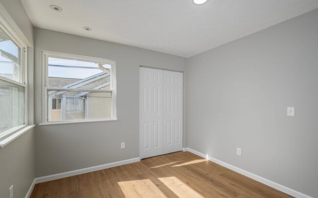 Photo - University Commons