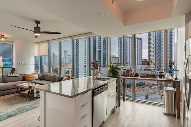 Building Photo - 888 Biscayne Blvd Unit 1601