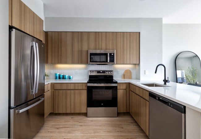 Photo - The Ballantine