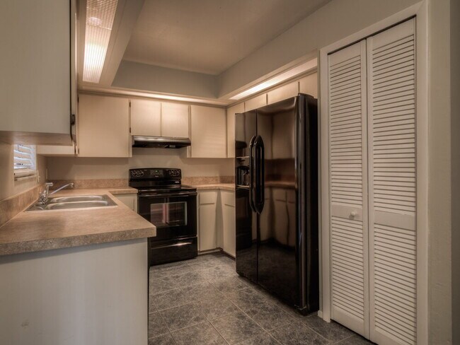 Photo - 7934 Winter Song Dr