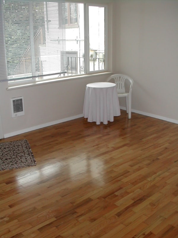 Building Photo - 5101 Ravenna Ave NE Rental
