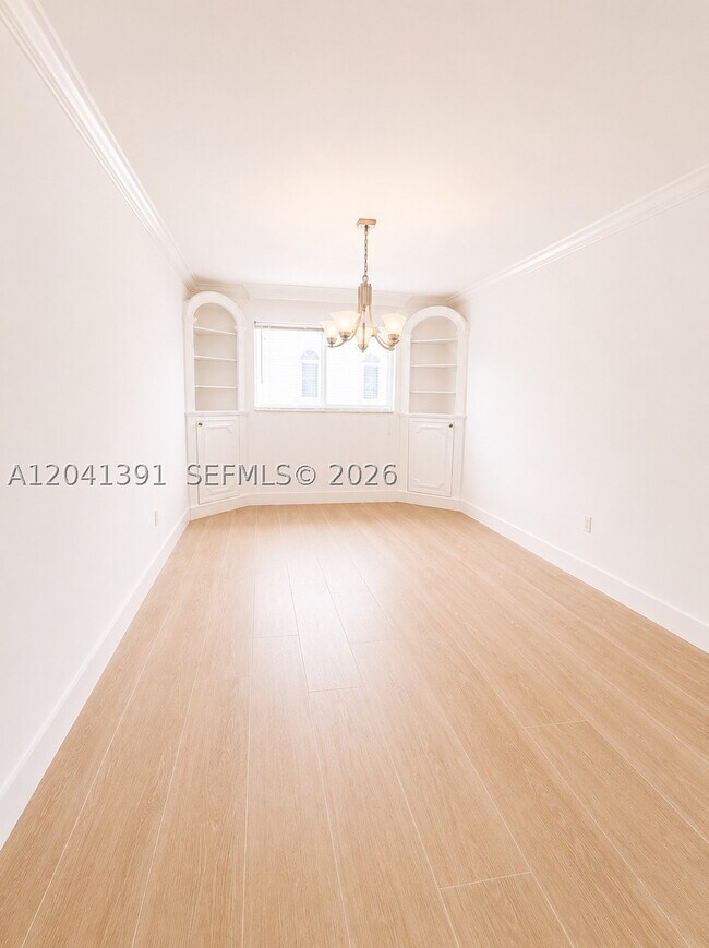 Photo - 13005 Zambrana St