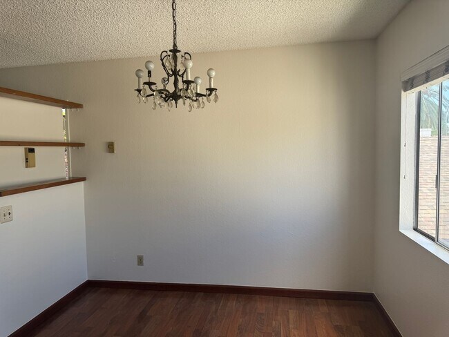 Photo - 2 bedroom 2 bath duplex for rent in Kensington!