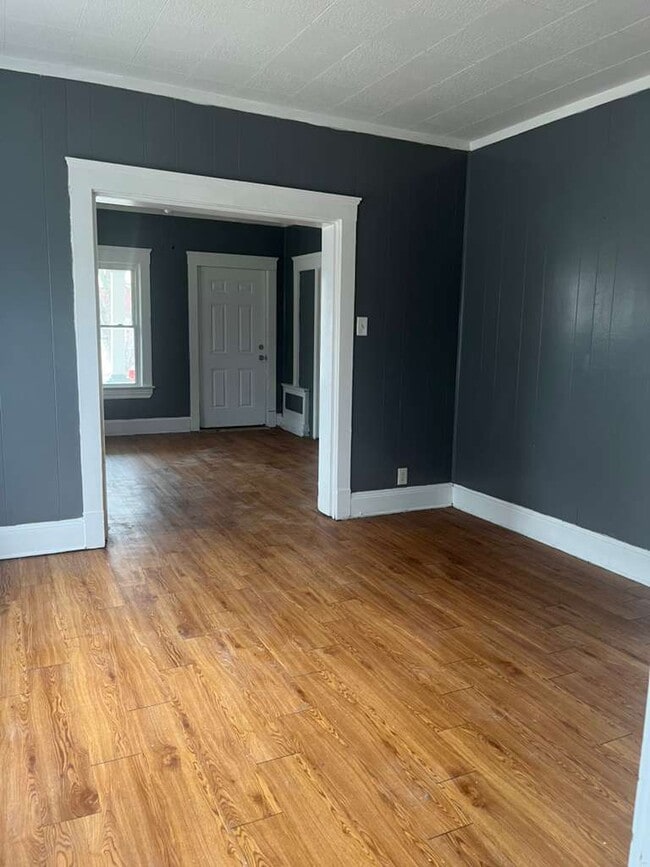 Photo - 2989 E 61st St