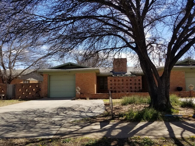 Building Photo - 3819 51st St Rental