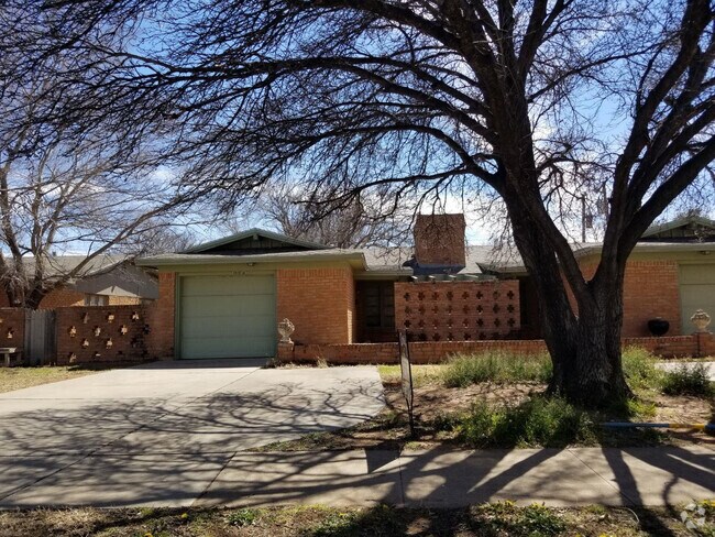 Building Photo - 3819 51st St Rental