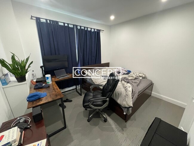 Photo - 19 Peterborough St Unidad 3CP