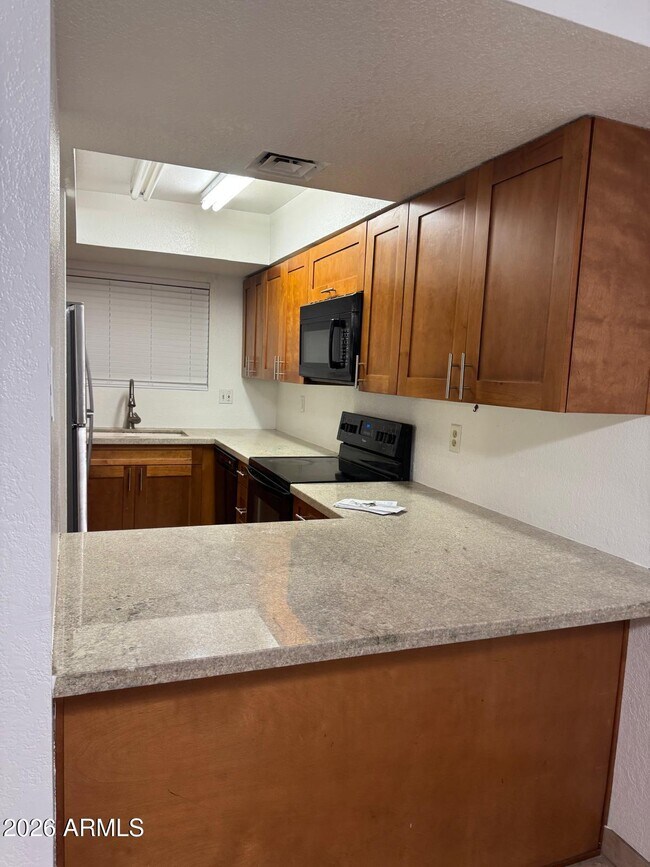 Photo - 1545 E Sahuaro Dr