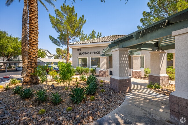 Entrada - South Valley Ranch