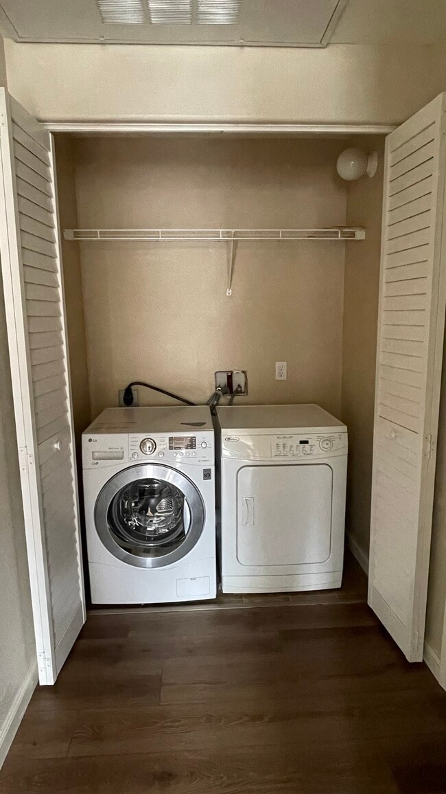 Photo - 4200 E Commerce Way Unit 813
