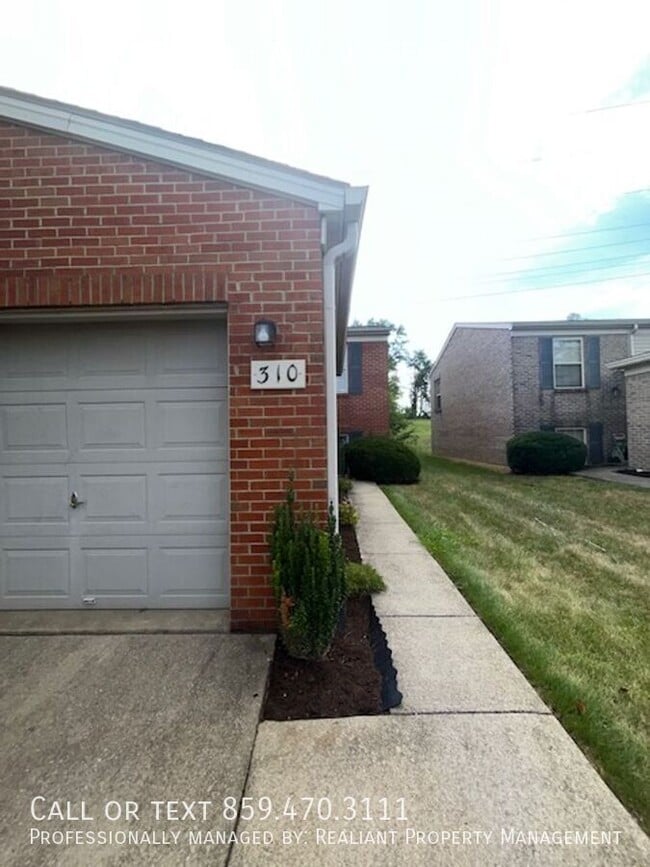 Photo - 310 Outrider Way House